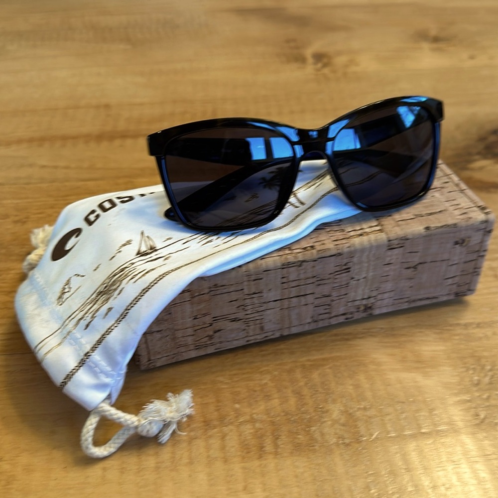 Costa Women’s Sunglasses Anaa - Tortoise Shell Design Green/Black